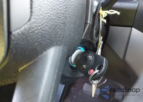 2018 Ford Escape Se from USA, damaged, VIN 1FMCU9GD8JUA15916